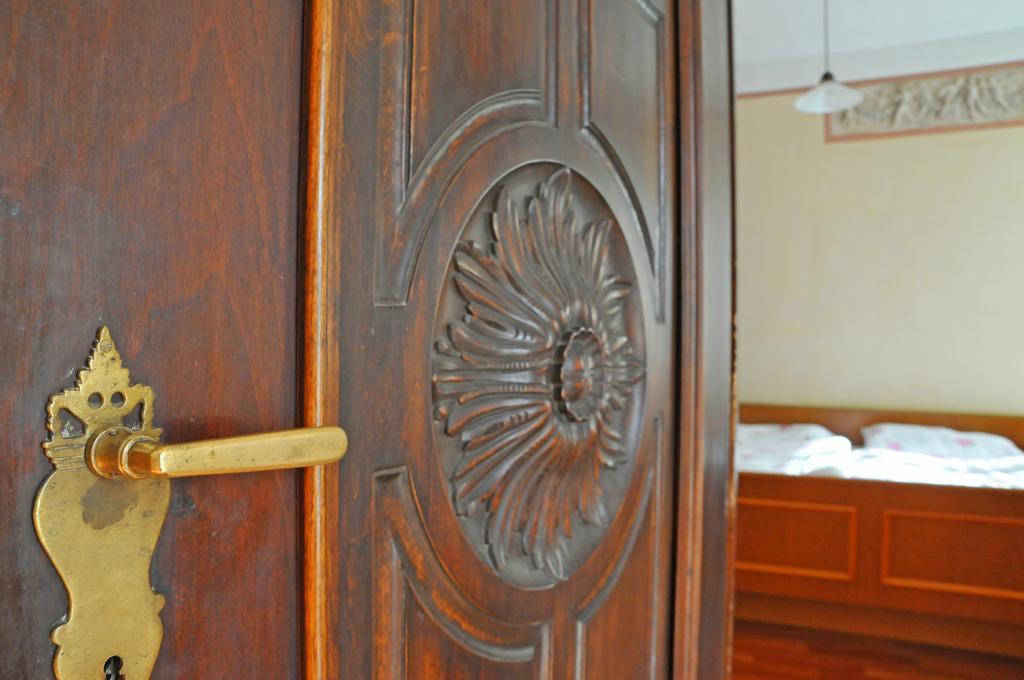 Lindenhof Apartment *